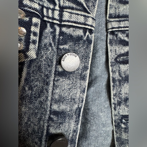 Alice + Olivia Embellished Crystal Denim Jacket – Size M - Picture 16 of 16